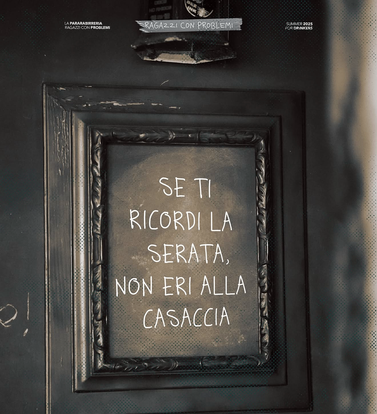 Atmosfera serale e design interno del locale Casaccia La Parabirreria
